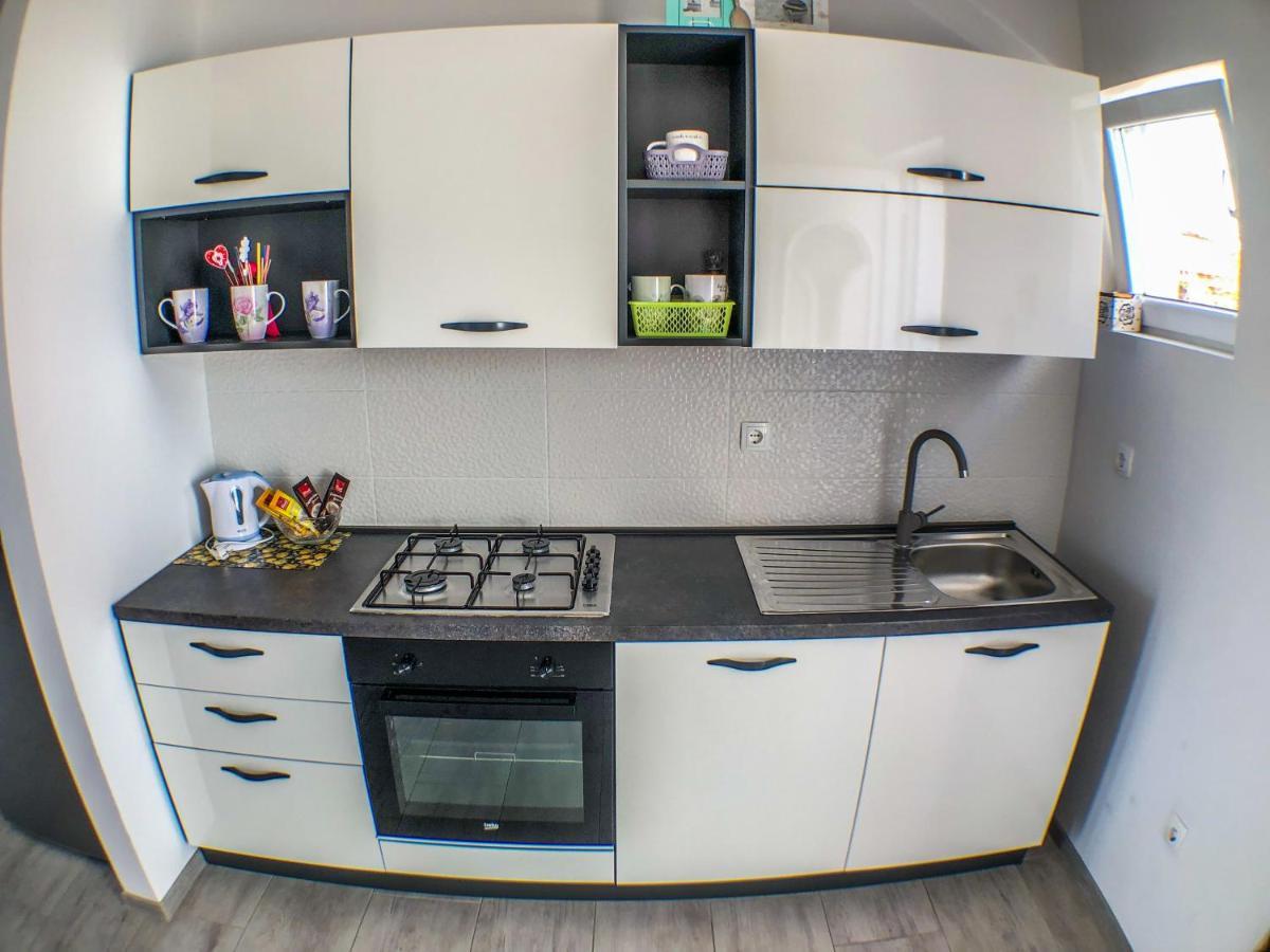 Apartments By The Sea Gradac, Makarska - 13181 Gradac  Exteriér fotografie