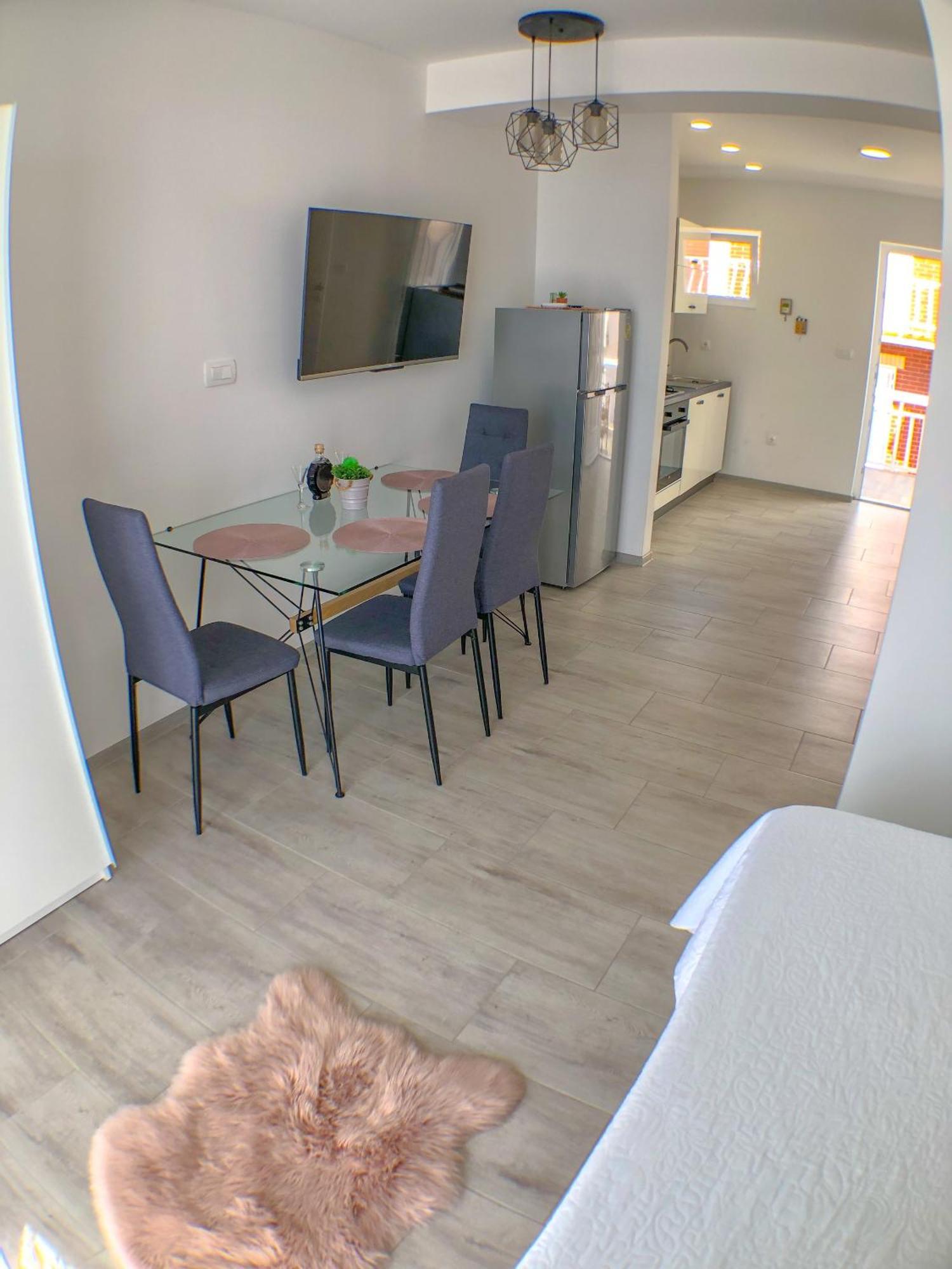 Apartments By The Sea Gradac, Makarska - 13181 Gradac  Pokoj fotografie